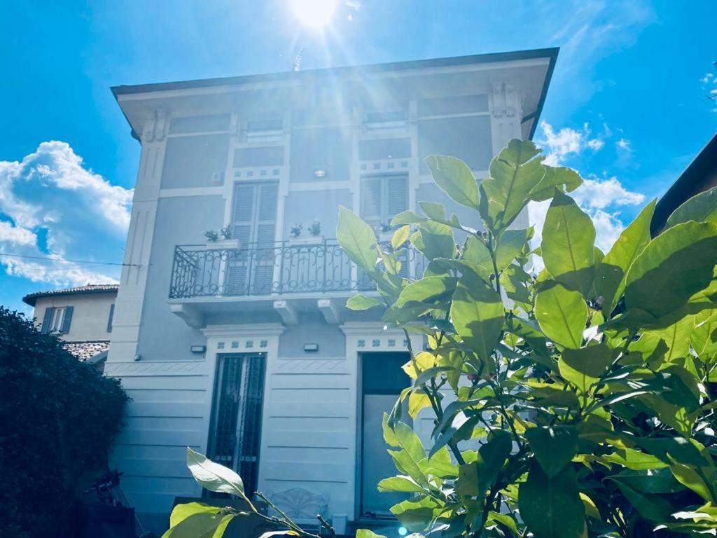 Villa Martina Luxury Suites Lecco Exterior photo
